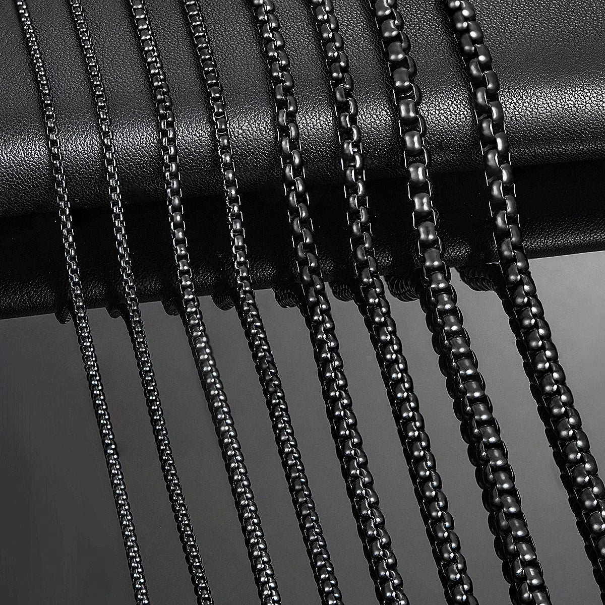 Black Chain Classic CurbStainless Steel